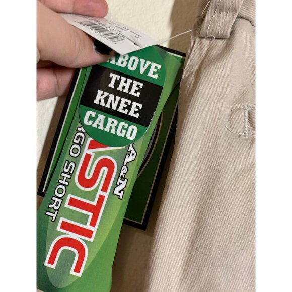 NWT A&N Khakis Cargo Shorts Above Knee Beige Mens Size 34 - Picture 5 of 7